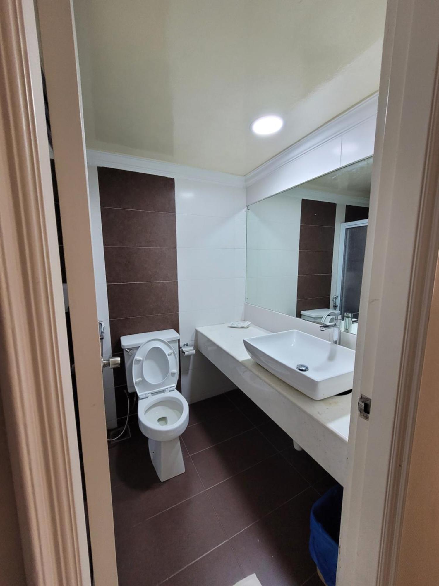 Somerset Hotel Miri Exterior photo